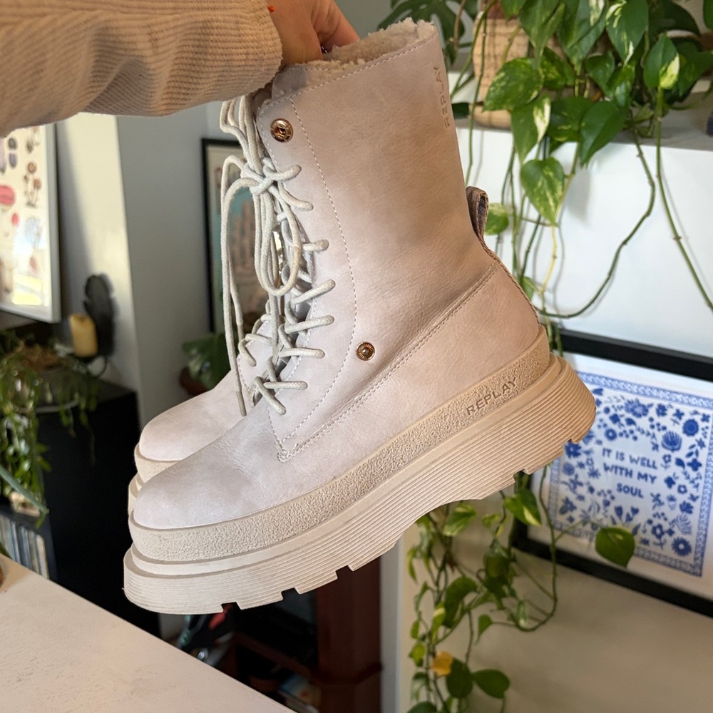 Replay Women's Lace-Up Platform Boots in Light Taupe